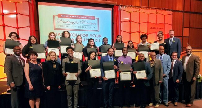 6256a3454cbb9.image Mahone Fund Reaching for Rainbows Gala