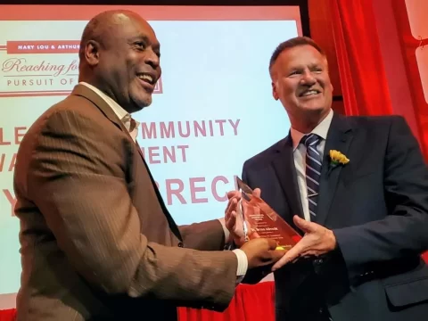 Mahone Fund Reaching for Rainbows